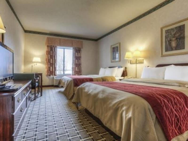 Quality Inn & Suites Stacer Esterno foto